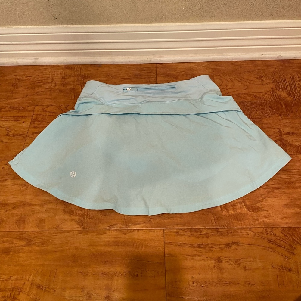 Lululemon skirt - mid rise, size 2 I’m almost positive!
